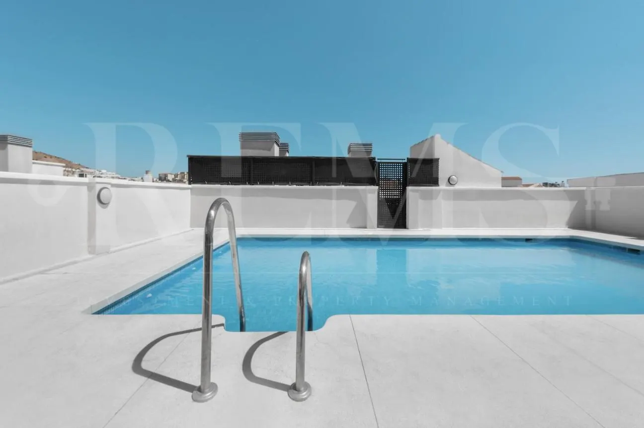 Industrial Studio In The City Center By Rems Malaga Apartment
